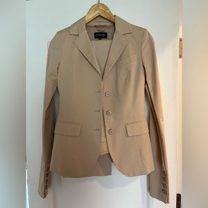 Suit for women